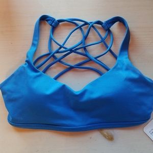 Lululemon Free To Be Bra Wild NWT 6